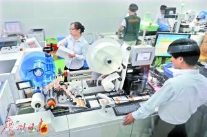 护照、港澳通行证制作也需要用到风淋室